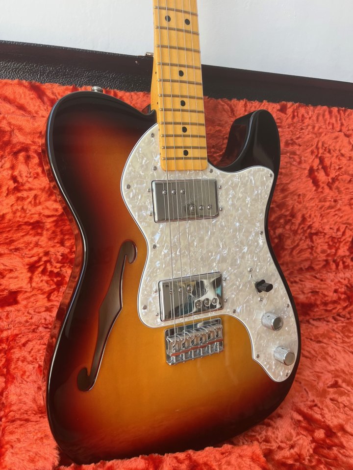 Fender telecaster American Vintage thinline II 72 de segunda mano · Foto 2 de 8 · Illes Balears · 1750 €