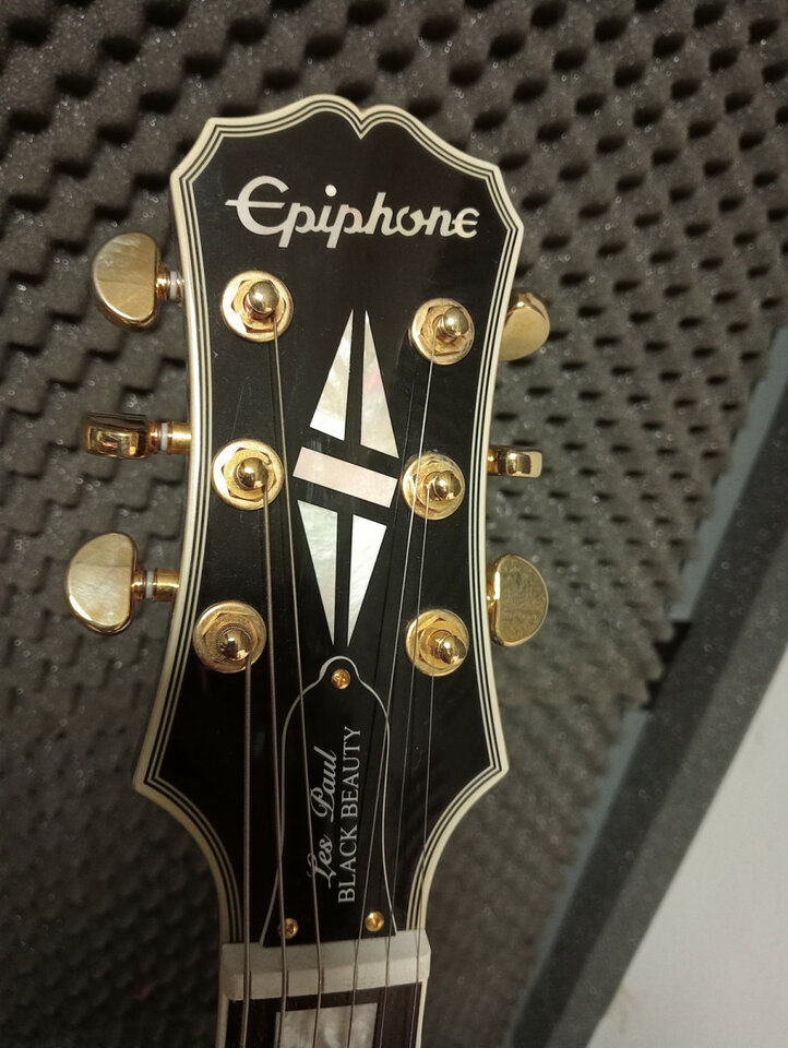 EPIPHONE BLACK BEAUTY