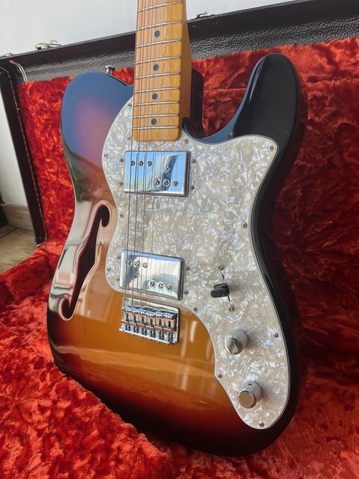 Fender telecaster American Vintage thinline II 72 de segunda mano · Foto 3 de 8 · Illes Balears · 1750 €