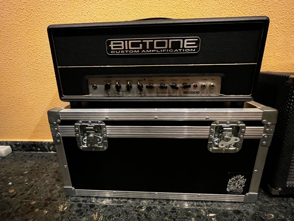 BigTone StudioLux 50 de segunda mano · Foto 2 de 6 · Valencia · 2000 €