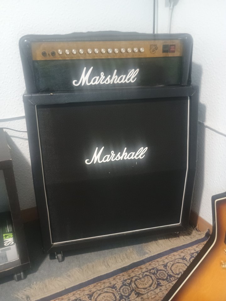 Pantalla 4x12 Harley Benton de segunda mano · Foto 1 de 5 · Barcelona · 100 €