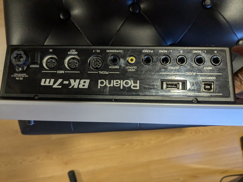 Roland BK7m y pedalera FC7