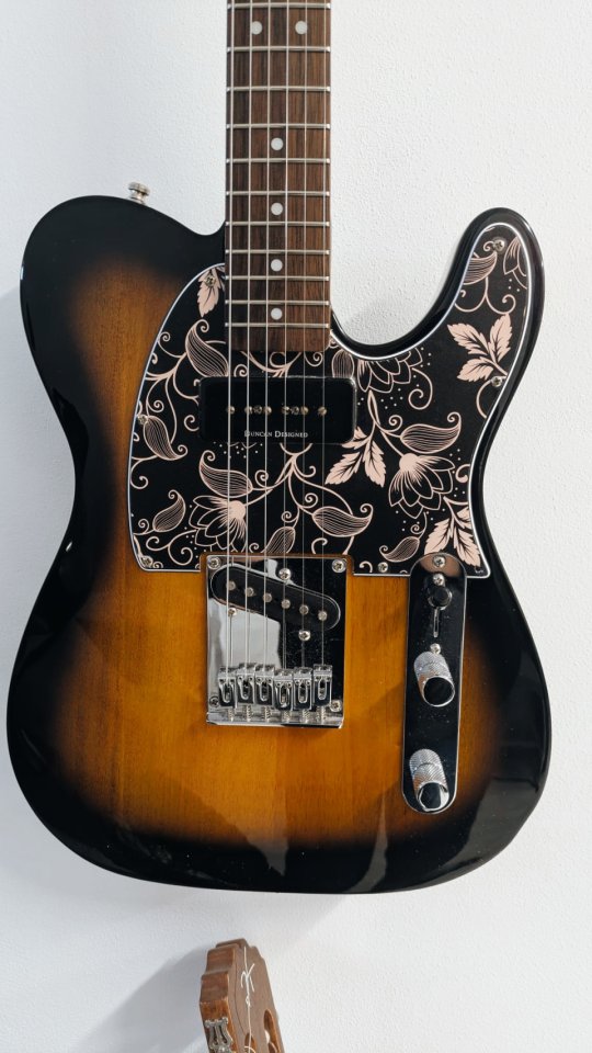 Guitarra Squier Telecaster con P90