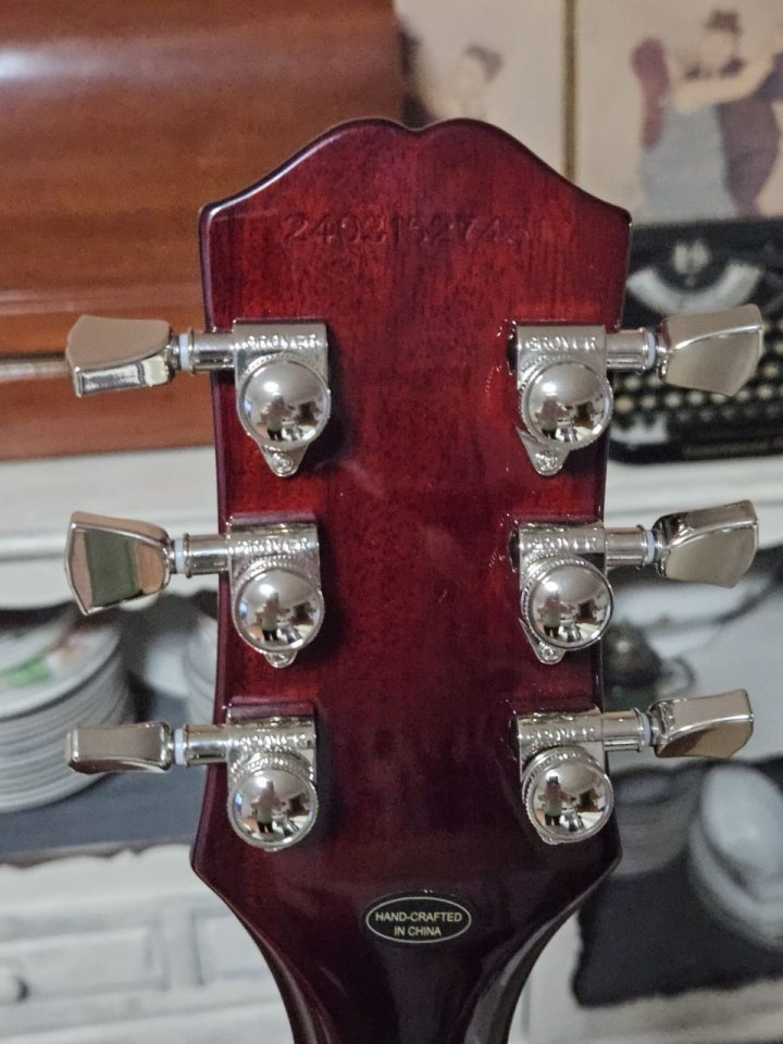 Epiphone GAMA ALTA