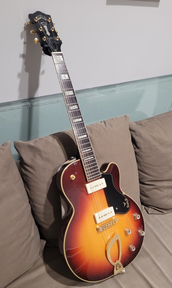 Guild M75 Aristocrat