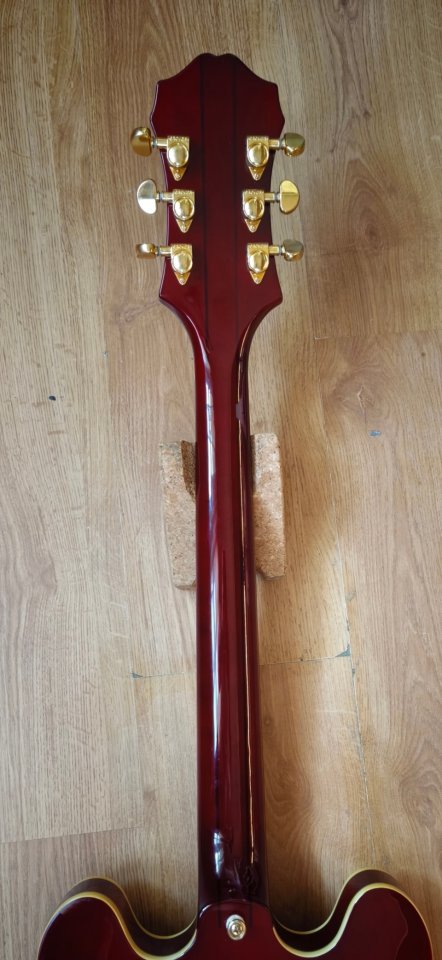 Epiphone Sheraton II Pro Wine Red. Espectacular, nueva. de segunda mano · Foto 6 de 10 · Badajoz · 525 €