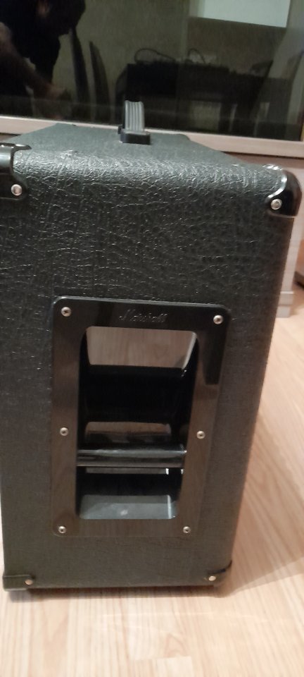 Aplificador Combo Marshall JVM4010C de 100W