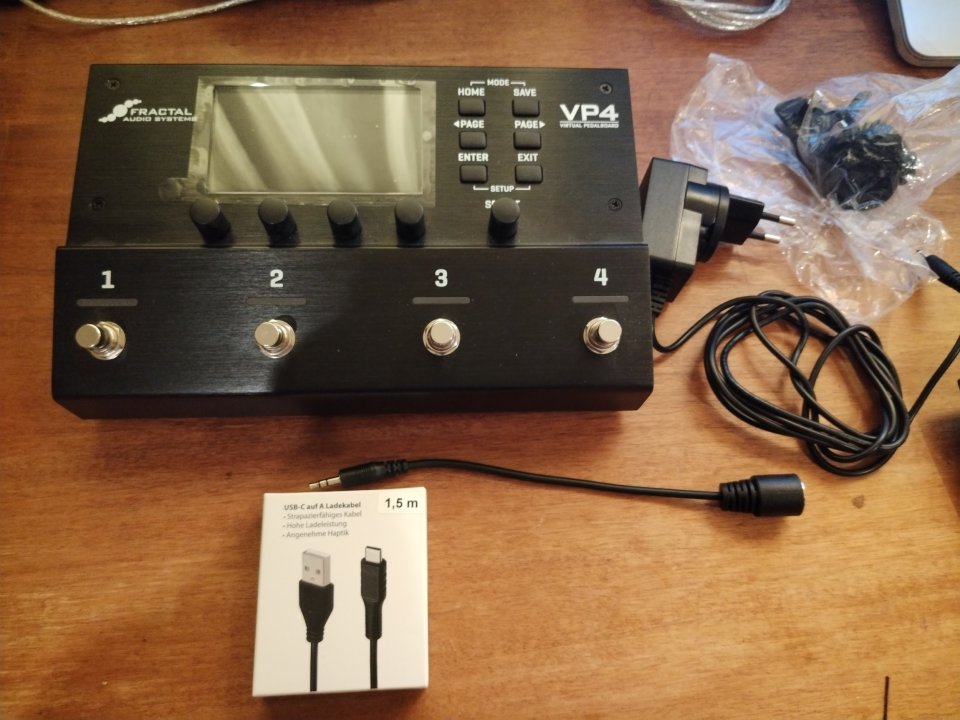 Fractal Audio VP4 de segunda mano · Foto 7 de 10 · Sevilla · 650 €