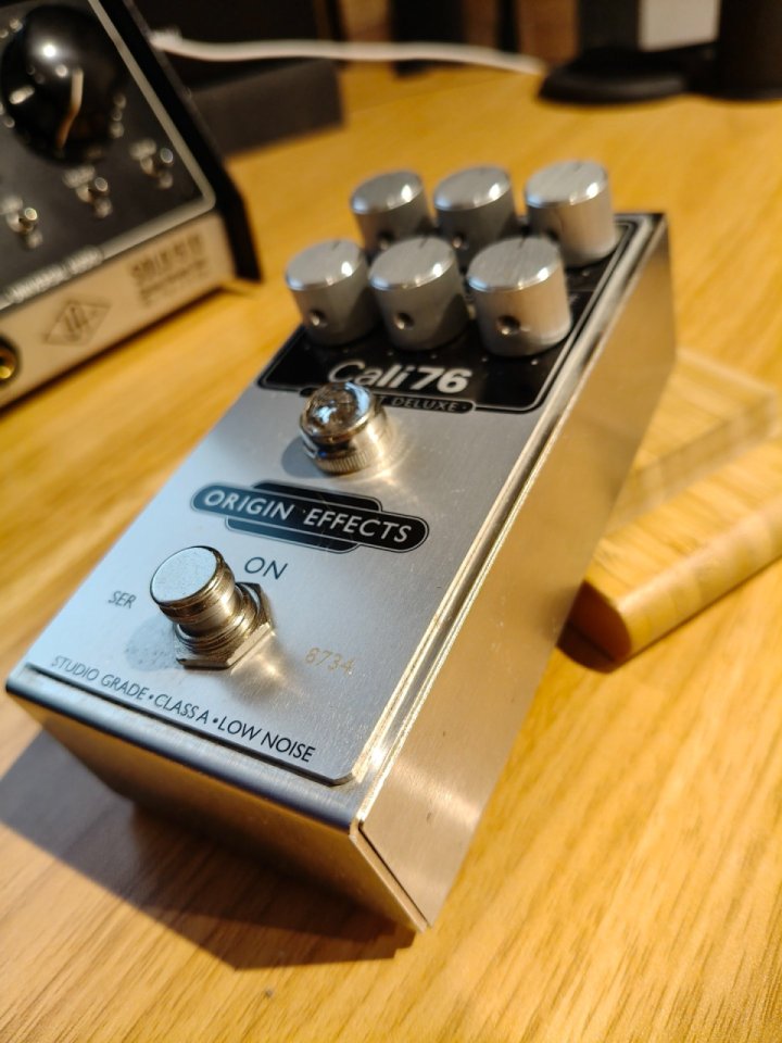Compresor Cali76 Compact Deluxe de segunda mano · Foto 2 de 3 · Asturias · 270 €