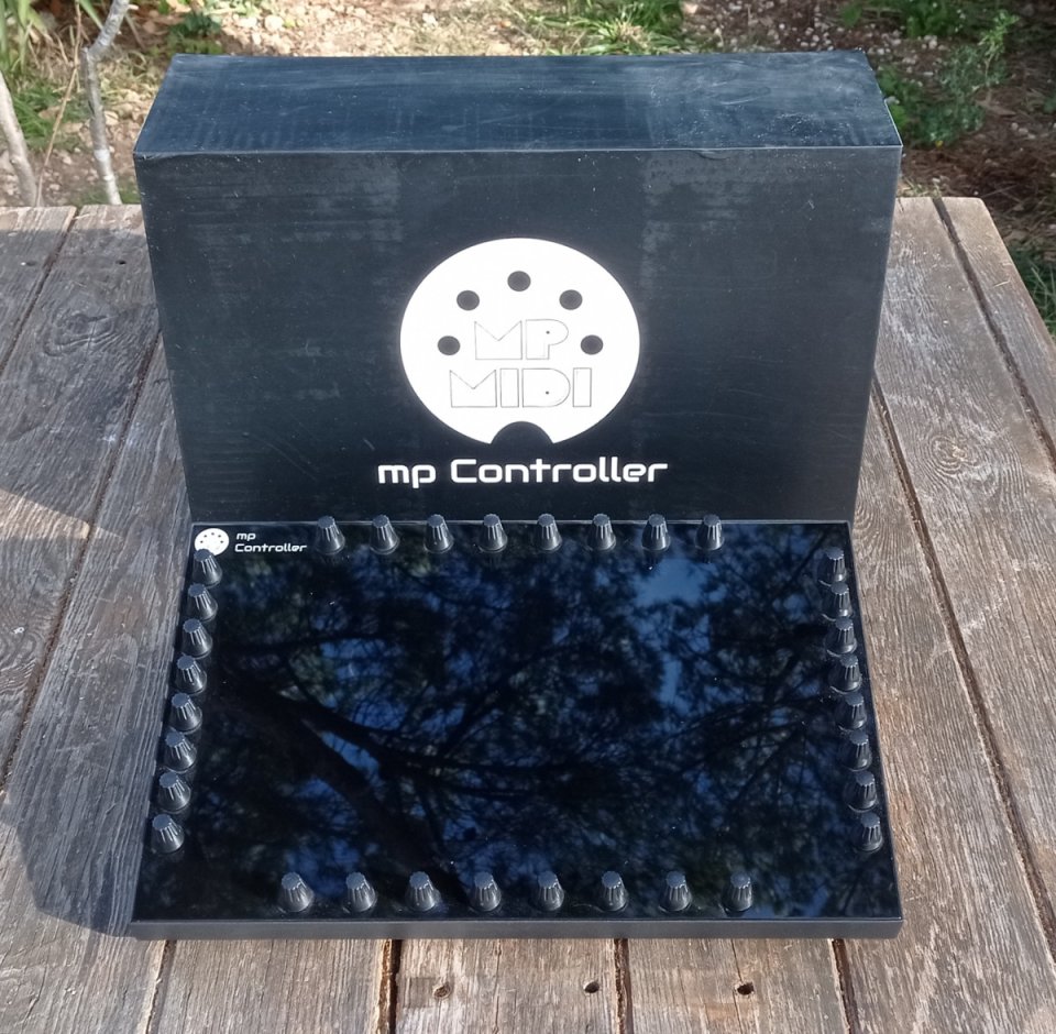 MP MIDI Controller Model 2A