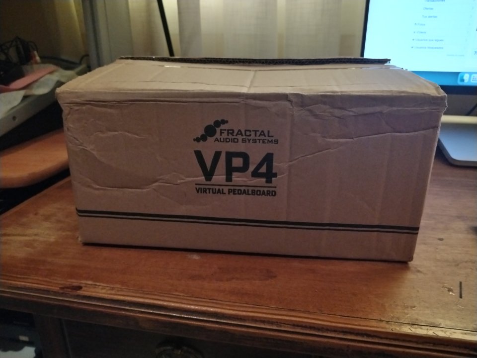 Fractal Audio VP4 de segunda mano · Foto 10 de 10 · Sevilla · 650 €