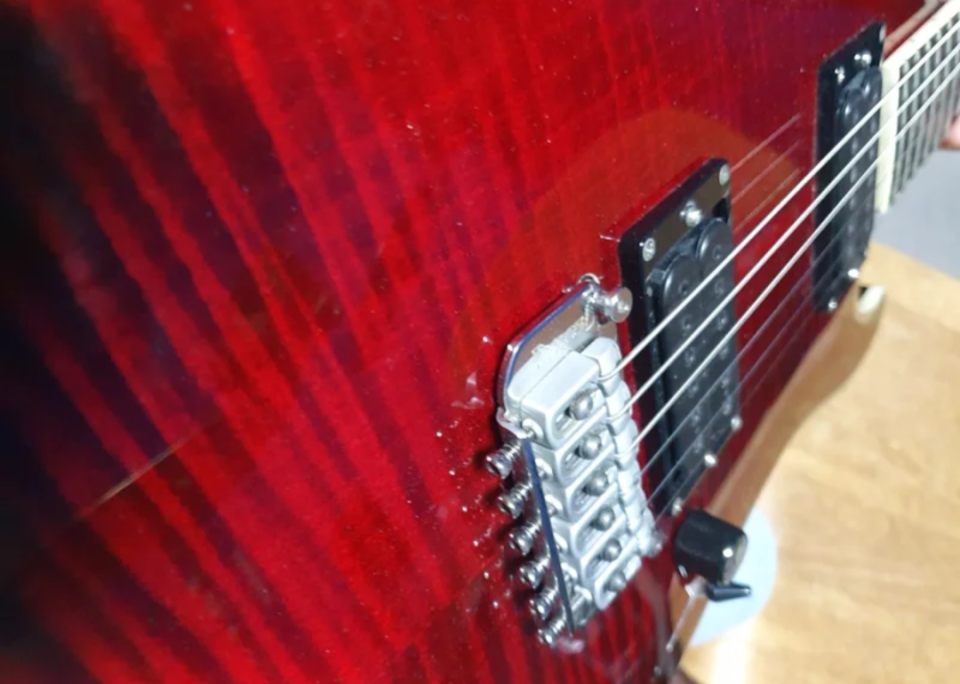 Guitarra Ibáñez Sas32fm