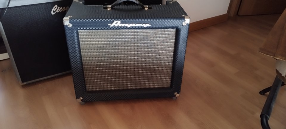 AMPEG J12T de segunda mano · Foto 1 de 3 · Salamanca · 380 €
