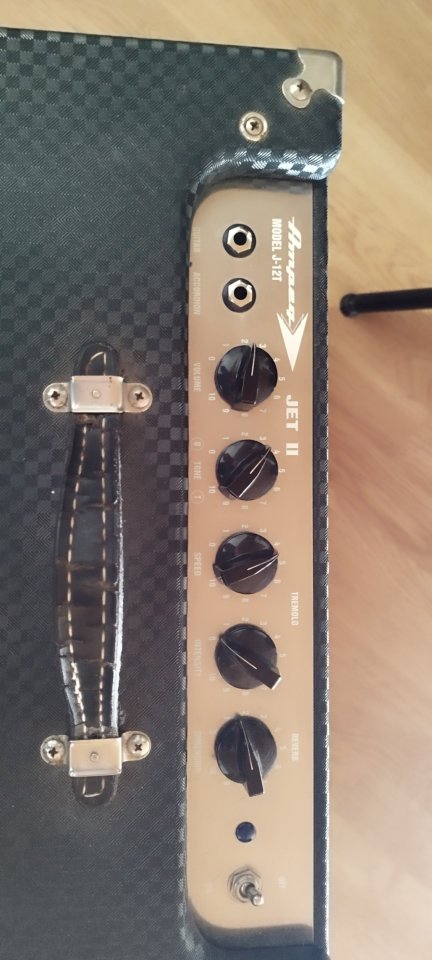 AMPEG J12T de segunda mano · Foto 2 de 3 · Salamanca · 380 €