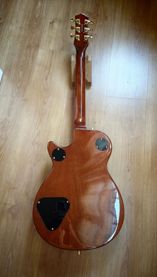 Gretsch Electromatic Pristine Jet Mako Ltd Edition. Impresionante, nueva. de segunda mano · Foto 3 de 10 · Badajoz · 525 €