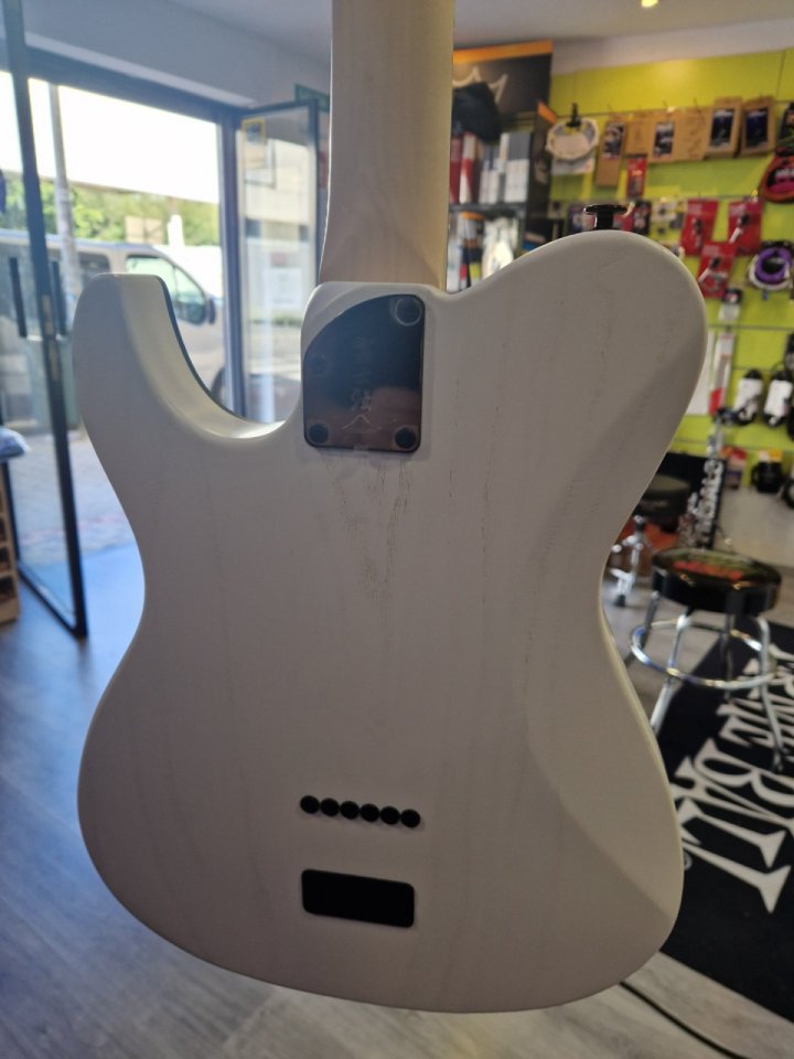 Fgn Iliad Open Pore White de segunda mano · Foto 4 de 4 · Navarra · 1499 €