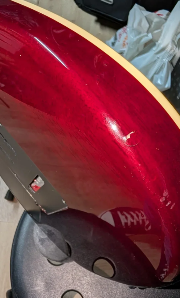 Guitarra Ibáñez Sas32fm