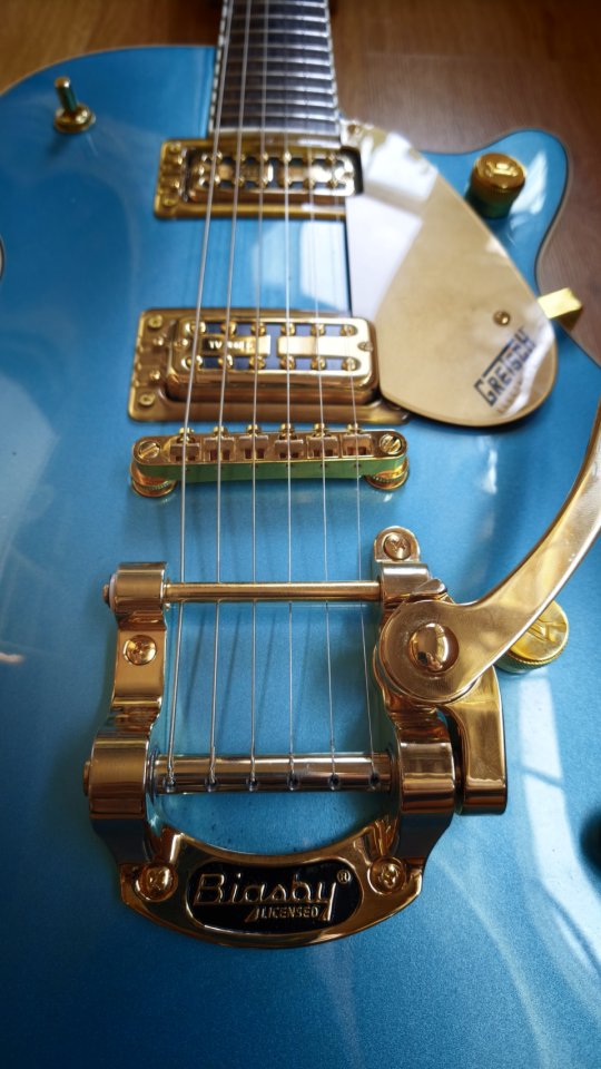 Gretsch Electromatic Pristine Jet Mako Ltd Edition. Impresionante, nueva. de segunda mano · Foto 5 de 10 · Badajoz · 525 €