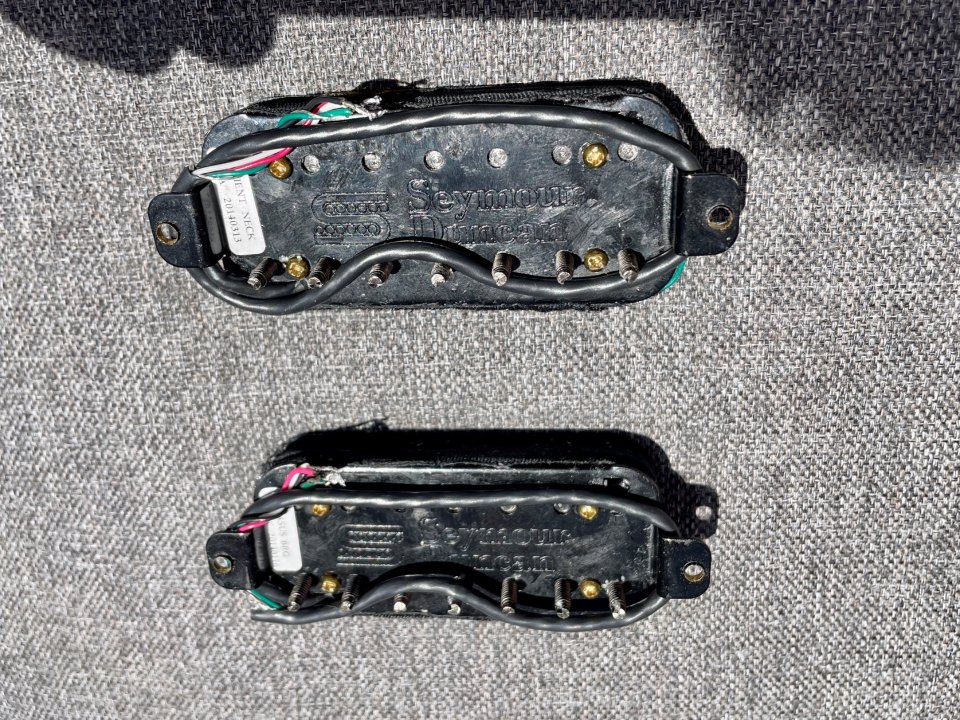 Seymour Duncan Pegasus y Sentient 7 cuerdas de segunda mano · Foto 2 de 4 · Barcelona · 175 €
