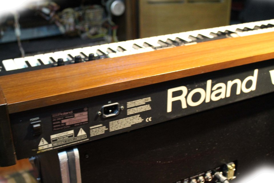 Roland VK7  Hammond Clon