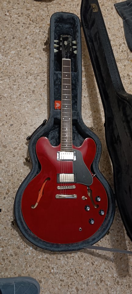Epiphone ES335