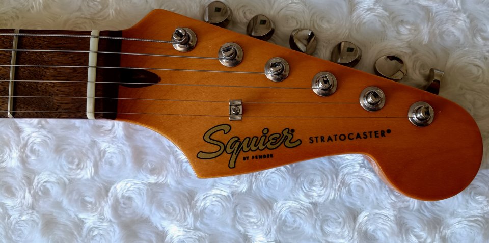 Squier CV 60s LPB (2023) impoluta de segunda mano · Foto 1 de 9 · Madrid · 270 €