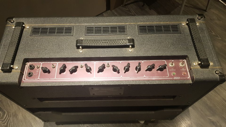 Amplificador de Guitarra VOX AC30 CC2