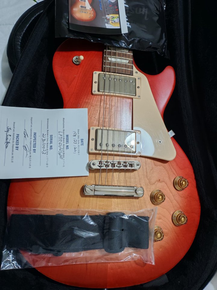 Gibson Les Paul Tribute Satin