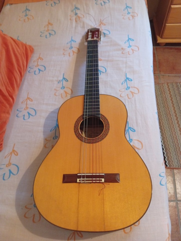 Guitarra de Anselmo solar González de 1981 de segunda mano · Foto 7 de 10 · Madrid · 800 €