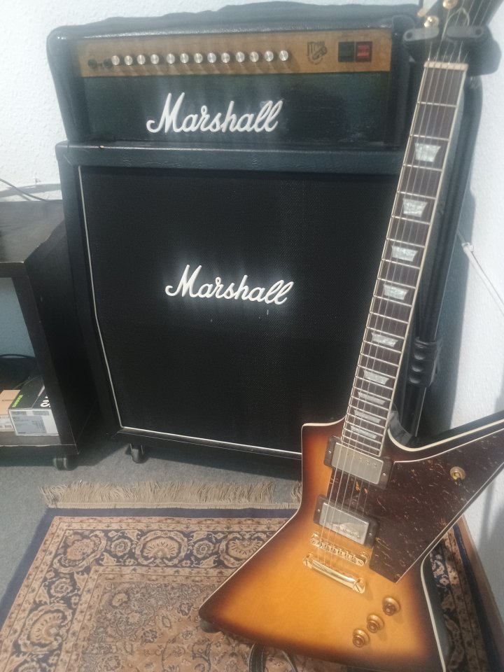 Pantalla 4x12 Harley Benton de segunda mano · Foto 2 de 5 · Barcelona · 100 €