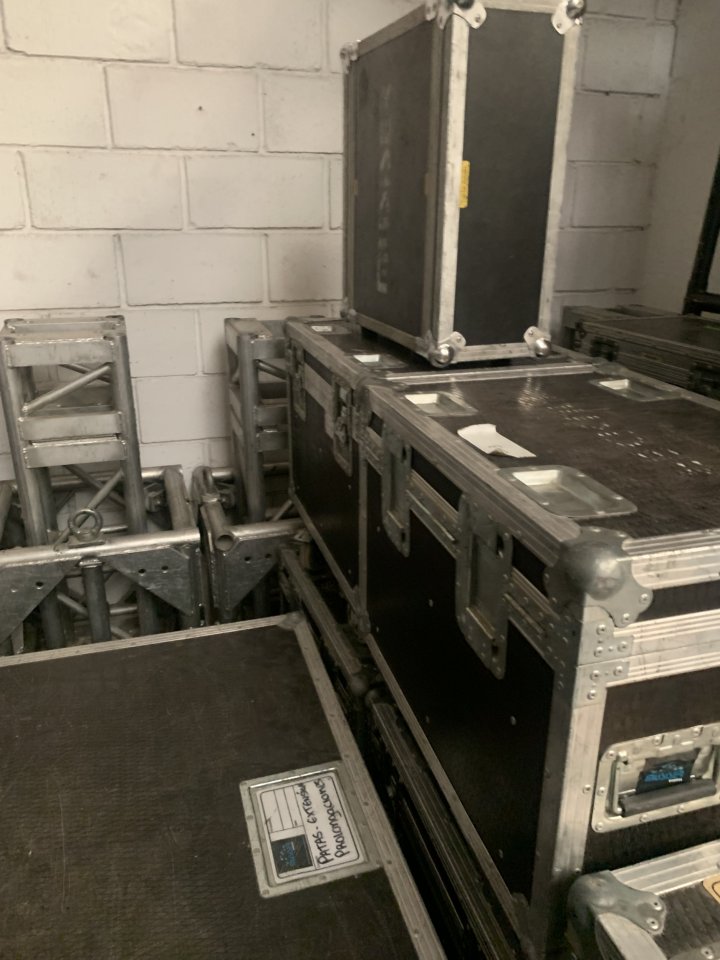 Estructura ground support de 52 x  52 , 4 TN