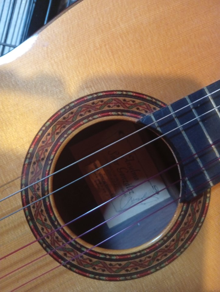 Guitarra de Anselmo solar González de 1981 de segunda mano · Foto 9 de 10 · Madrid · 800 €