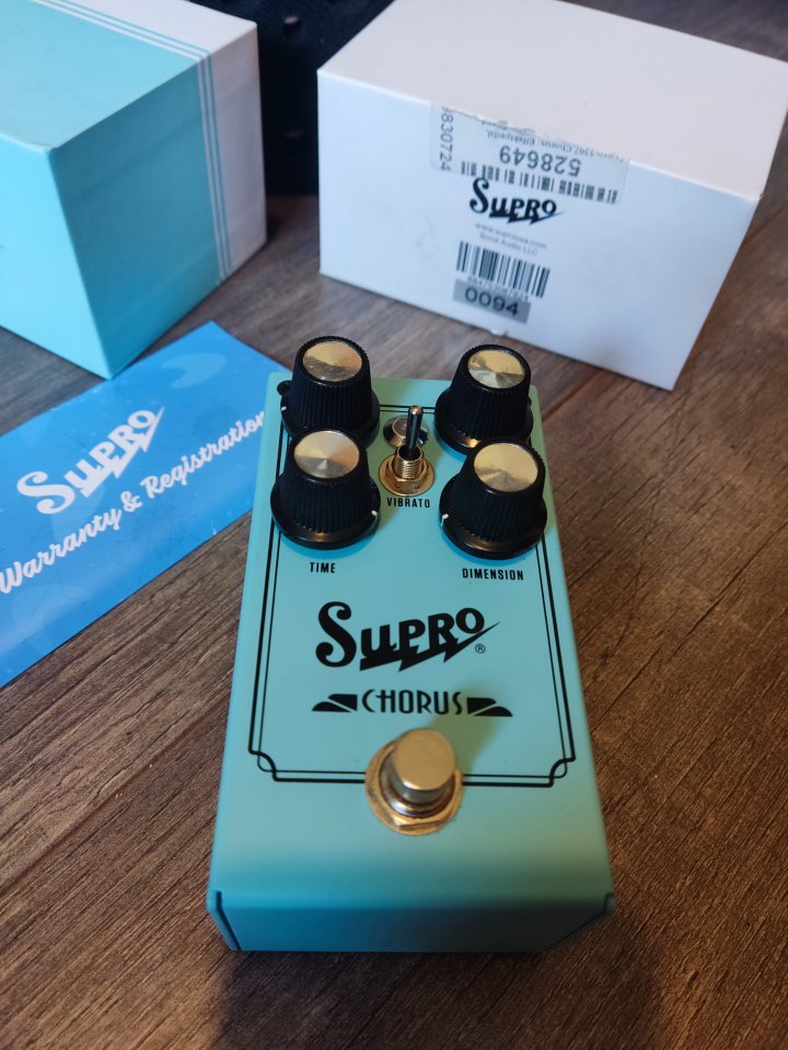 Supro Stereo Chorus de segunda mano · Foto 1 de 4 · Madrid · 150 €