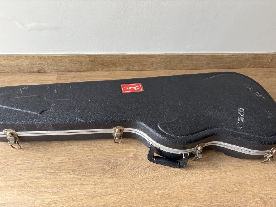 Fender Stratocaster American Standard 1993 de segunda mano · Foto 9 de 10 · Cantabria · 990 €