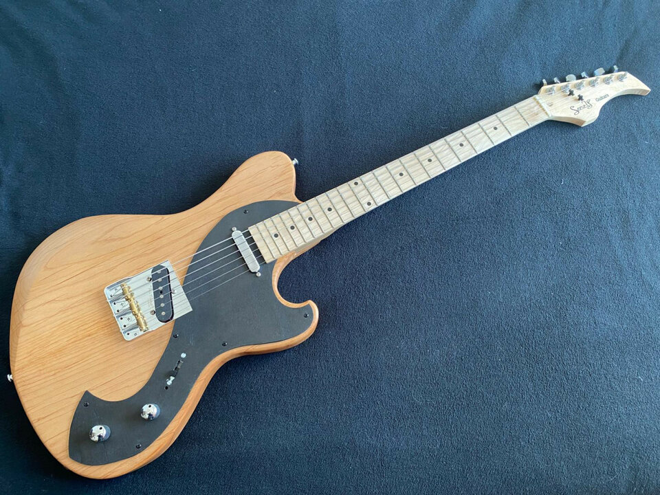 Guitarra Serolf Rogue T de segunda mano · Foto 3 de 5 · Madrid · 650 €