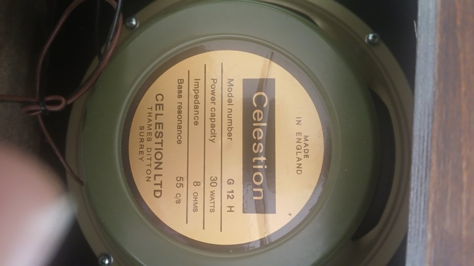 Celestion G12 H 55 hz de segunda mano · Foto 1 de 3 · Zaragoza · 110 €