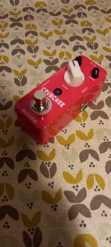 Pedal Mooer Cruncher Overdrive Distortion de segunda mano · Foto 2 de 4 · Zaragoza · 29 €