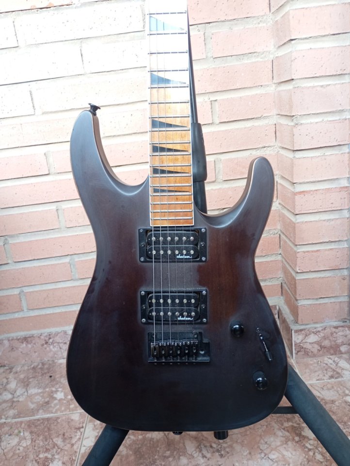 Jackson JS24 Dkam de segunda mano · Foto 2 de 9 · Murcia · 150 €