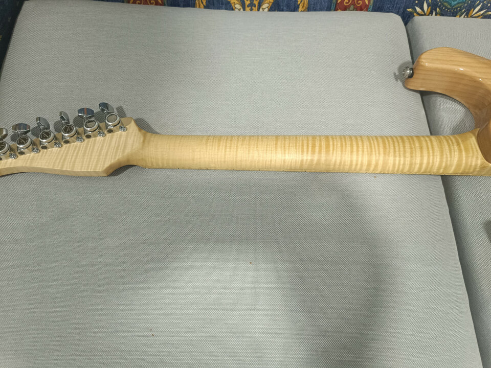 Guitarra de Luthier CAMBIO