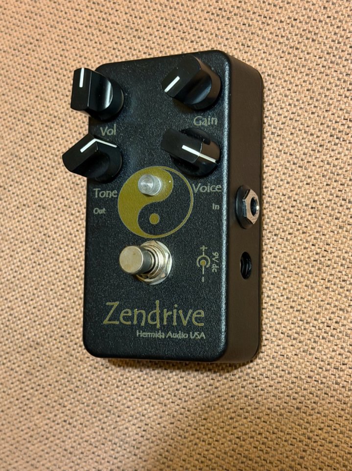 Zendrive black magic hermida lovepedal de segunda mano · Foto 1 de 6 · Barcelona · 150 €