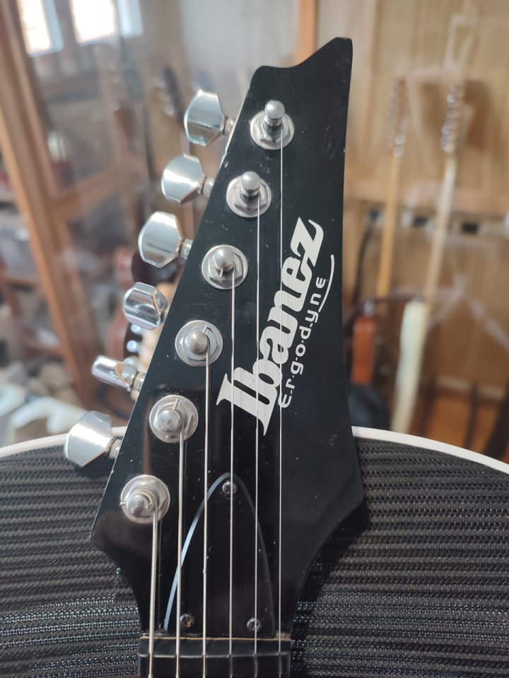 Ibanez Ergodyne EDR 170 EX de segunda mano · Foto 5 de 10 · Araba · 325 €