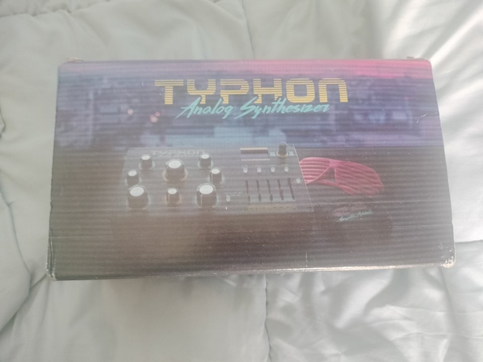 dreadbox typhon sintetizador de segunda mano · Foto 1 de 2 · Navarra · 250 €
