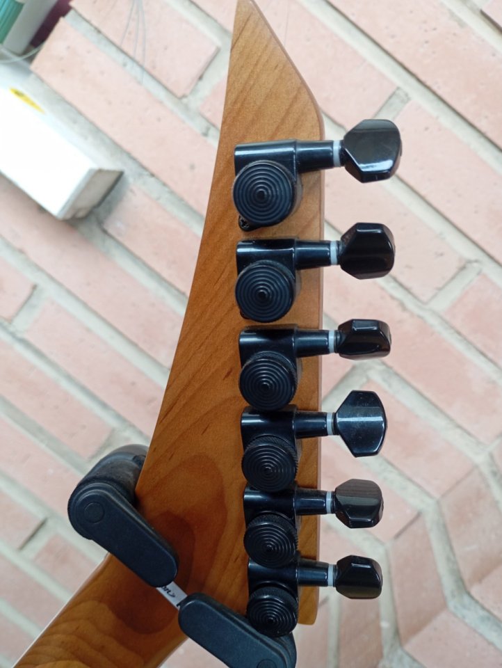 Jackson JS24 Dkam de segunda mano · Foto 5 de 9 · Murcia · 150 €