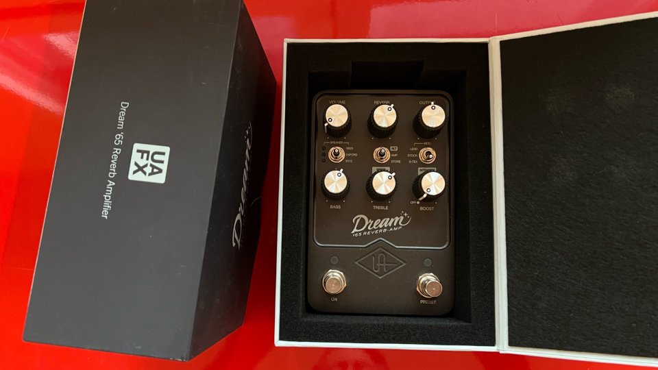 Universal Audio Dream '65 Reverb Amp de segunda mano · Foto 2 de 4 · Madrid · 255 €