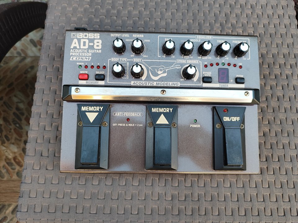 Boss AD-8 Procesador Acústico de segunda mano · Foto 3 de 4 · Málaga · 180 €