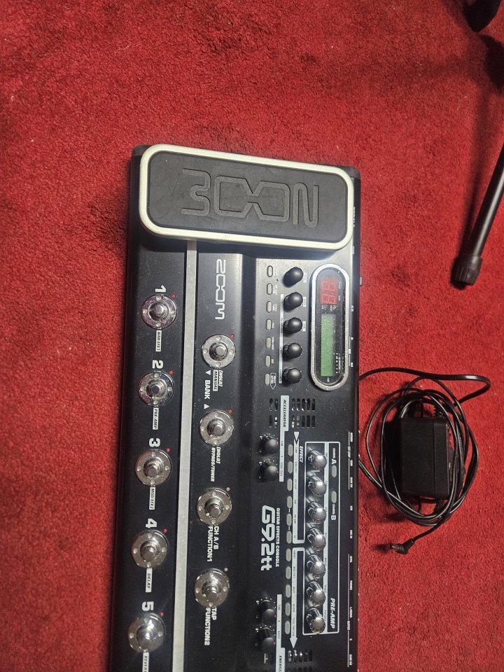 Zoom G9.2tt de segunda mano · Foto 4 de 5 · Alicante · 120 €