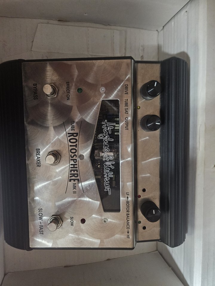 Hugues & Kettner de segunda mano · Foto 1 de 5 · Alicante · 500 €