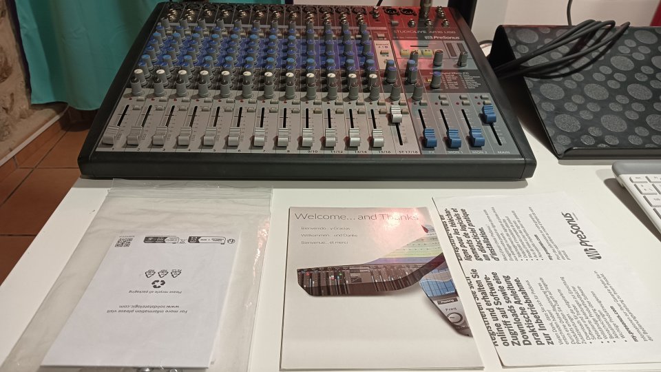 Presonus Ar 16 Usb. Mesa analógica de 16.canales y tarjeta de sonido