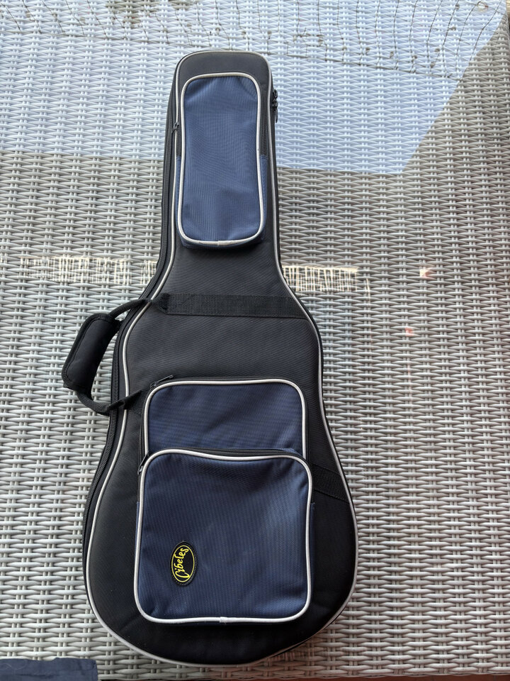 Funda guitarra Cibeles - semirigida