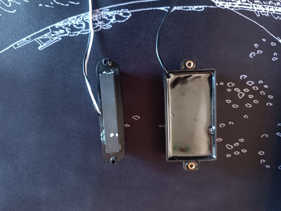 Se vende pastilla humbucker y single de segunda mano · Foto 2 de 3 · Zaragoza · 20 €